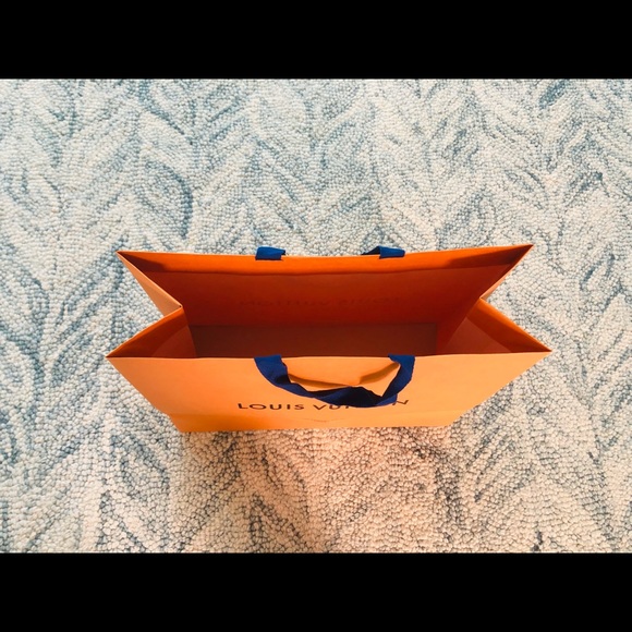 Louis Vuitton Large paper bag (new packaging) - Picture 3 of 3